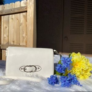 White small cross body bag
